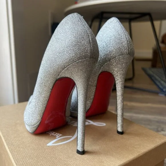Christian Louboutin Pigalle Plato Silver Pump Heels - Picture 4 of 10